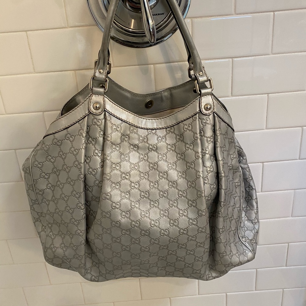 Gucci Sukey Tote